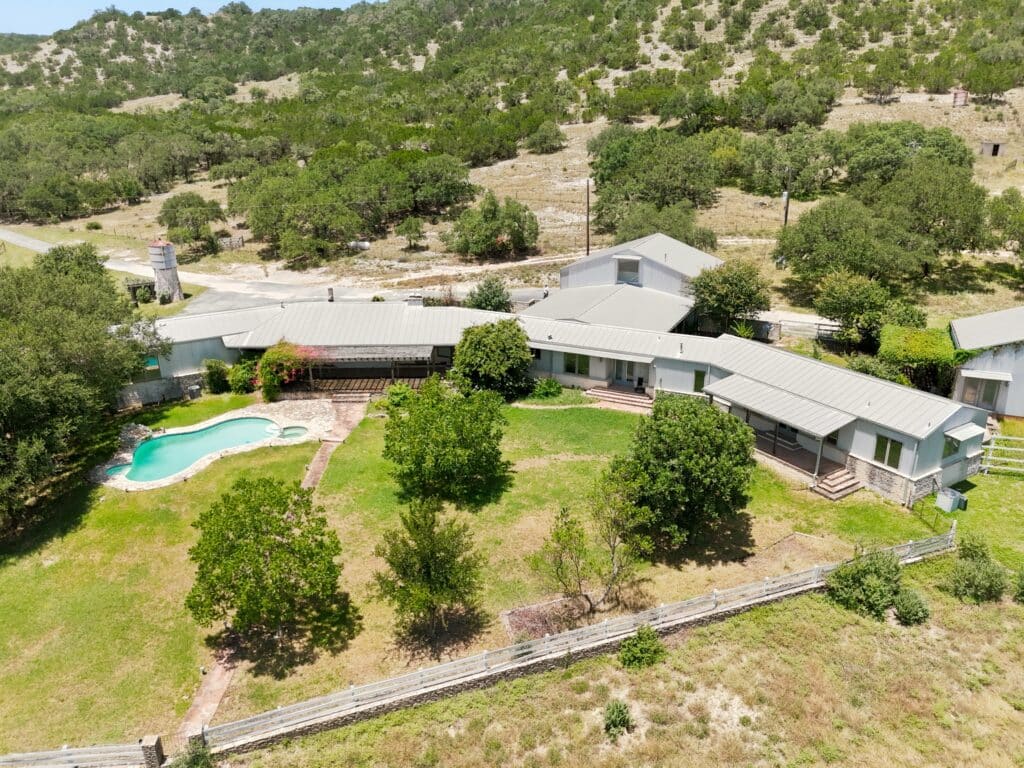 65 Acres Robbins Retreat